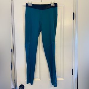 Women’s Nike Pro leggings. Dri-fit. Deep Teal. Size Large. Rarely worn.